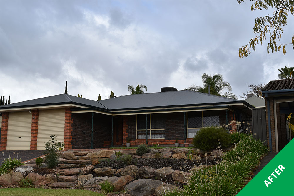 Greenwith - COLORBOND® steel roof restoration - Dulux® Acratex® Cool Roof Slate Grey