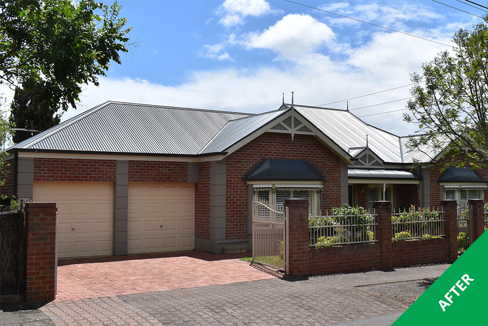 Kingswood - Colorbond roof restoration - Woodland Grey satin Dulux Acratex - painted 1