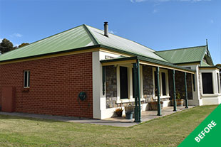 Murray Bridge - Colorbond roof painting - Caulfield Green Acratex - before - 2
